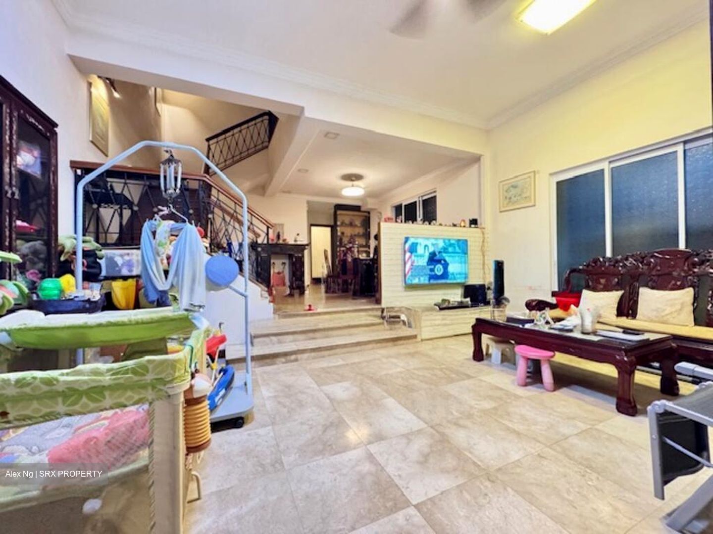 Terrasse Lane (D19), Terrace #502959491